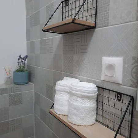 The Old Stone House Dida Jure * Pridraga