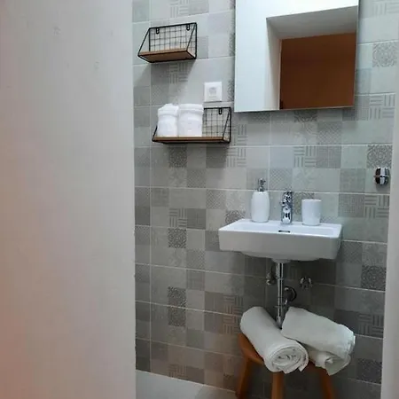 The Old Stone House Dida Jure Pridraga