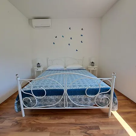 The Old Stone House Dida Jure Pridraga