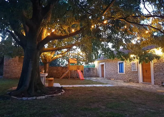 The Old Stone House Dida Jure * Pridraga