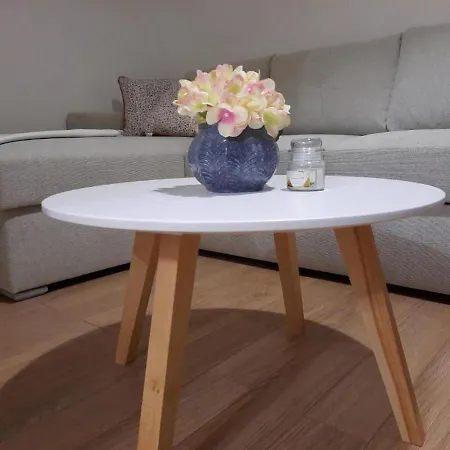 The Old Stone House Dida Jure Hébergement de vacances *