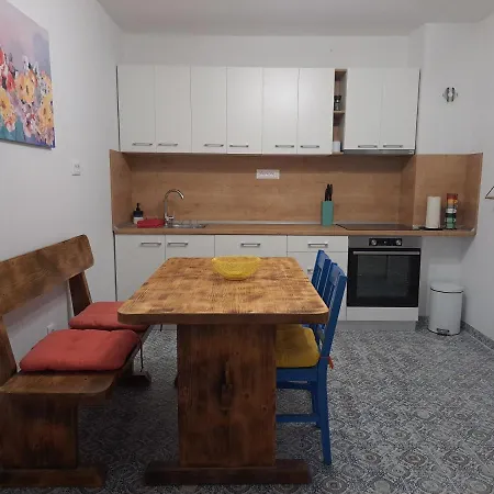 The Old Stone House Dida Jure Pridraga