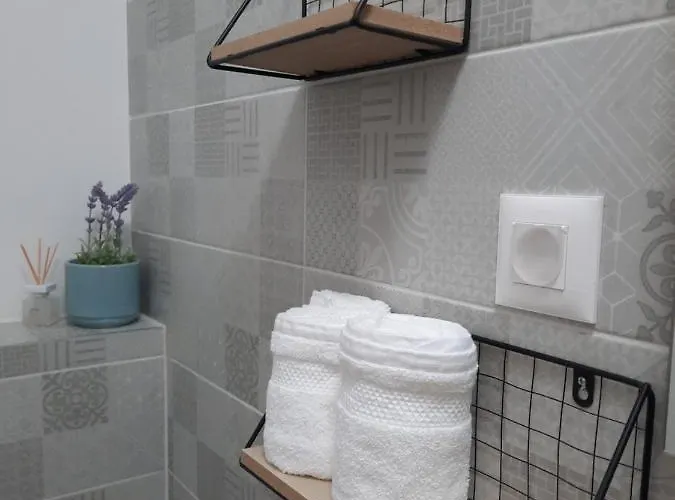 The Old Stone House Dida Jure * Pridraga