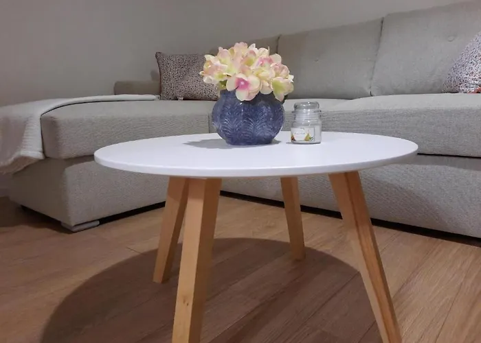 The Old Stone House Dida Jure 펜션 *