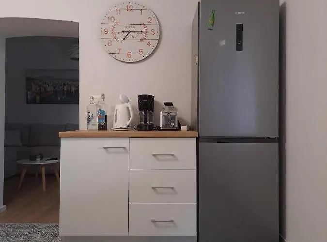 The Old Stone House Dida Jure