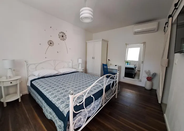 The Old Stone House Dida Jure * Pridraga